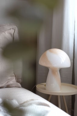 Bordslampa Fungo