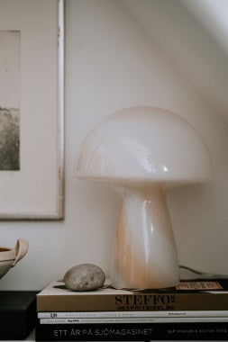 Bordslampa Fungo