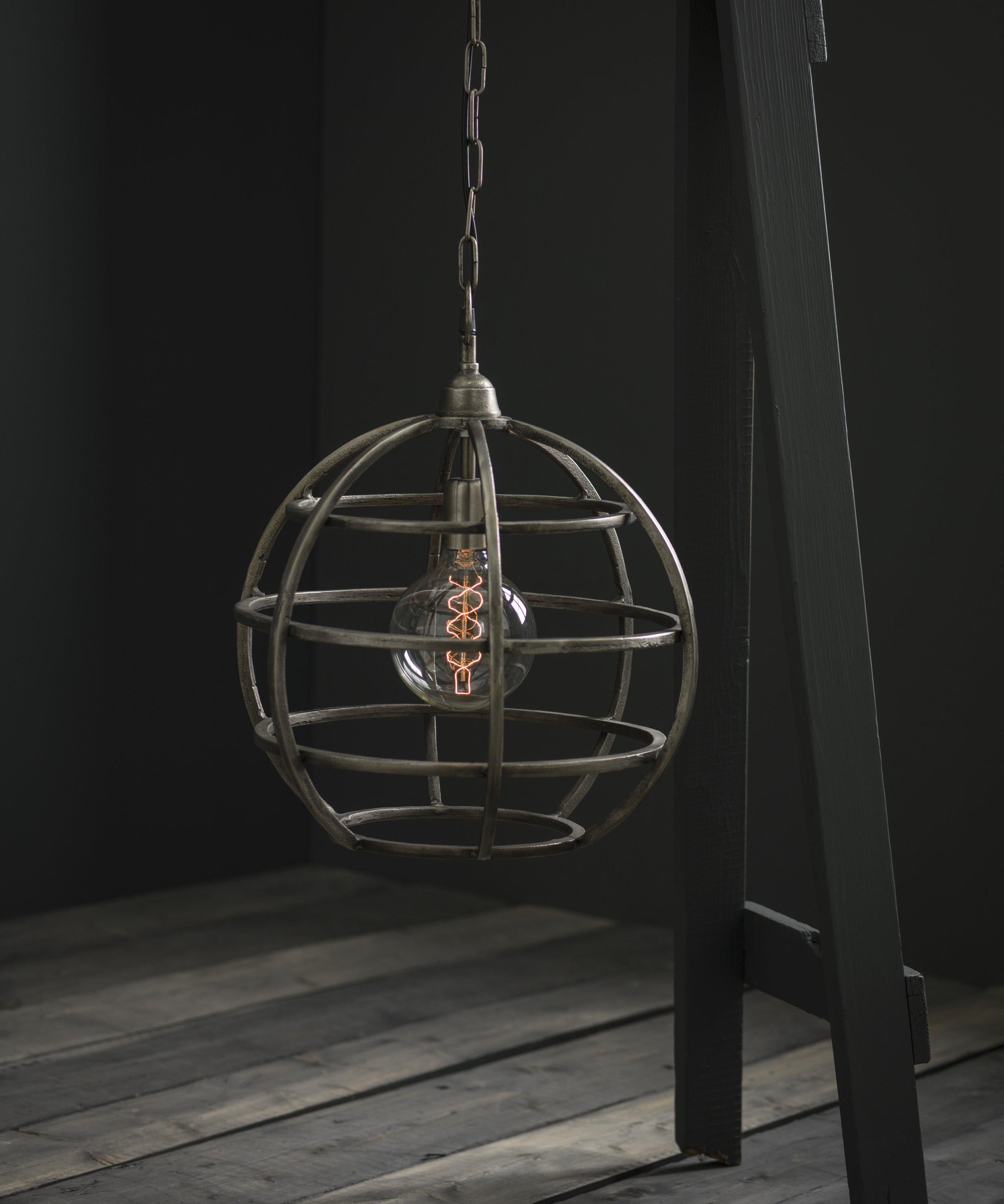 Bristol Taklampa